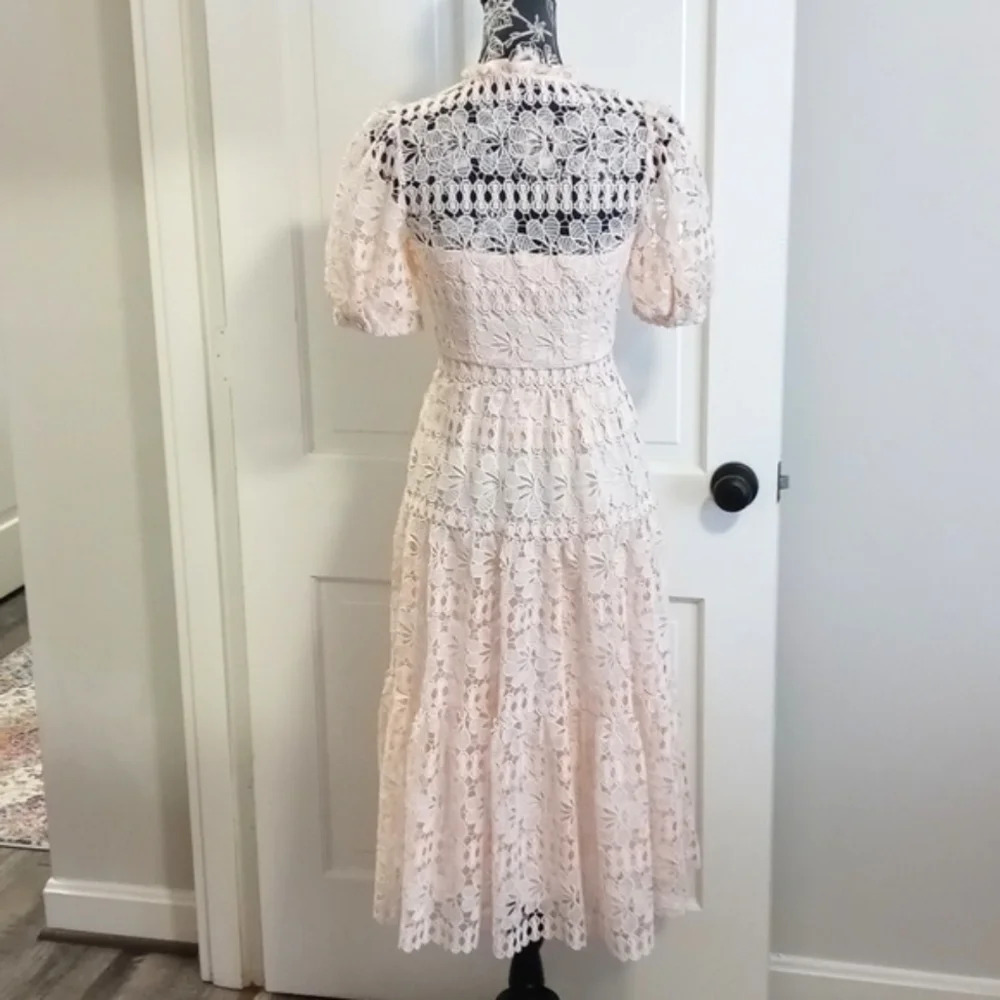 🆕️ 🍑Antonio Melani🍑 - Bruna Peachy Blossom Lace Button-Front Dress - Picture 3 of 13